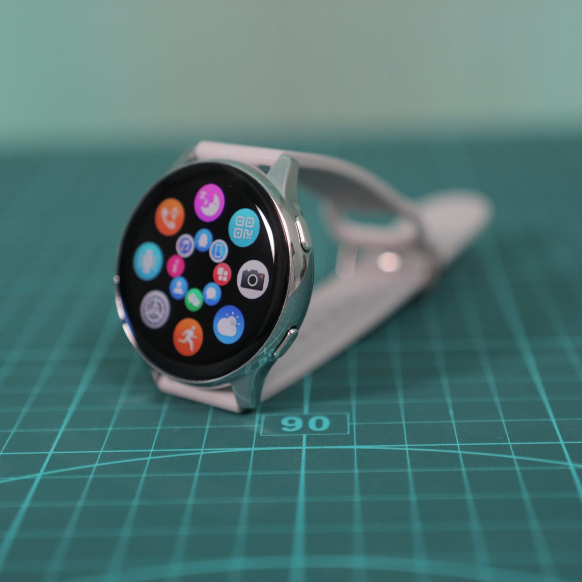 Active 2 Smart Watch - Image 3